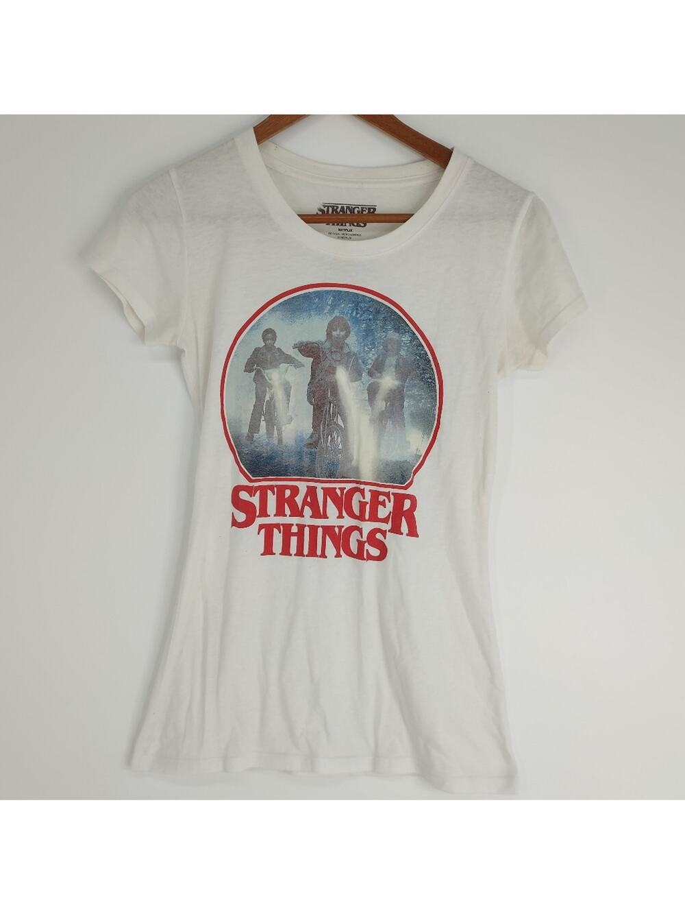 Stranger Things Netflix White Graphic T-Shirt Tee Size Small
